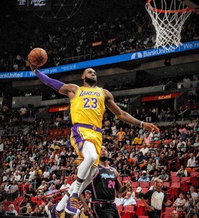 白方不受限 白方不受限