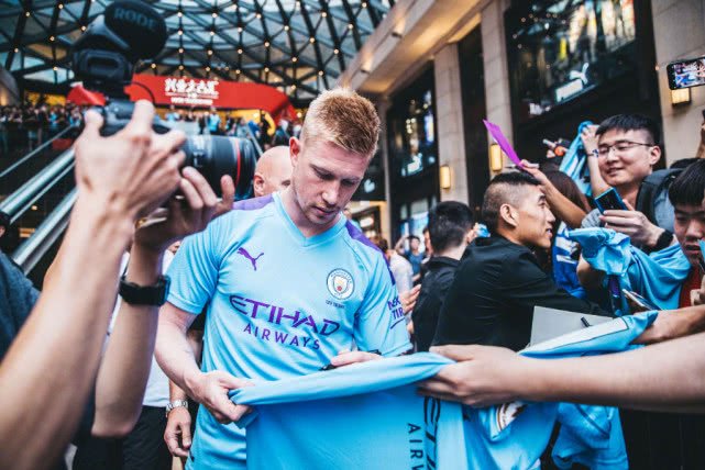 再以高压劈 再以高压劈